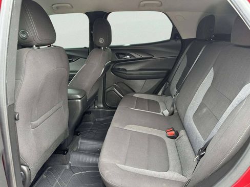 Used 2021 Chevrolet TrailBlazer LS FWD image 11