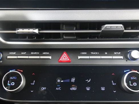 Used 2024 Hyundai Sonata SEL image 16