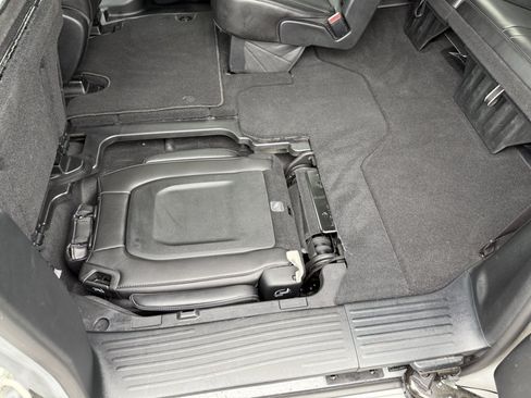 Used 2026 Chrysler Pacifica Select FWD image 13