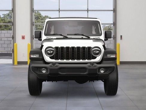 Used 2025 Jeep Wrangler Sport S image 9