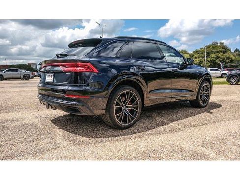 Used 2021 Audi Q8 Prestige AWD/4WD image 4
