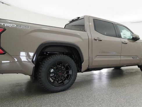 New 2026 Toyota Tundra Limited AWD/4WD image 34
