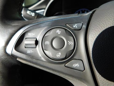 Used 2020 Buick Envision Premium image 23