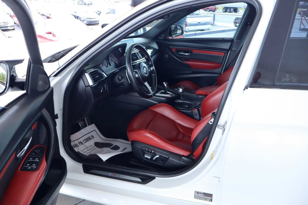 Used 2018 BMW M3 RWD image 14