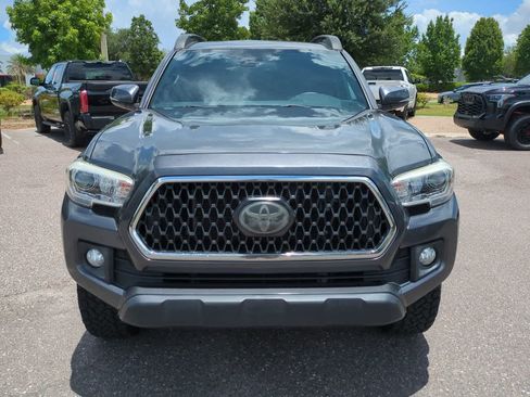 Used 2018 Toyota Tacoma TRD Off-Road AWD/4WD image 9