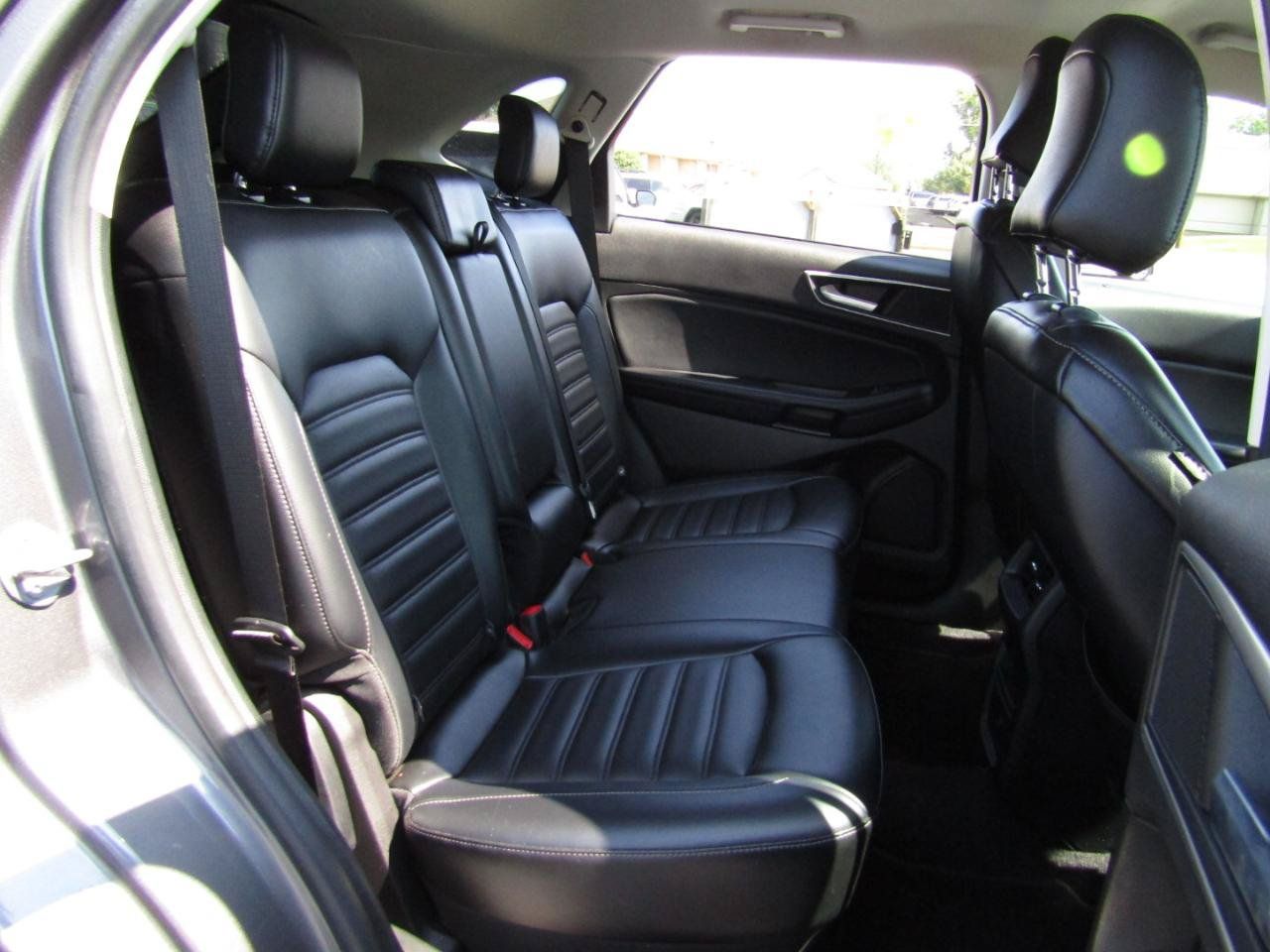 Used 2023 Ford Edge SEL AWD/4WD image 21