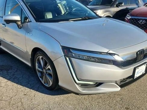 Used 2018 Honda Clarity Touring image 13