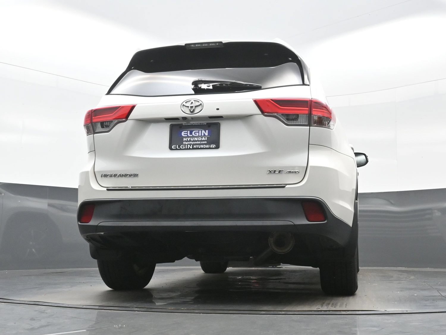 Used 2017 Toyota Highlander XLE AWD/4WD image 33