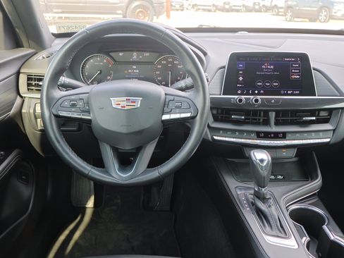 Used 2023 Cadillac CT4 Luxury image 34