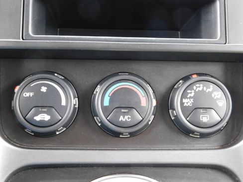 Used 2010 Honda Element LX image 12