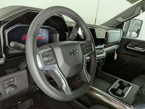 New 2026 Chevrolet Silverado 3500 LT w/ Trail Boss Package image 17