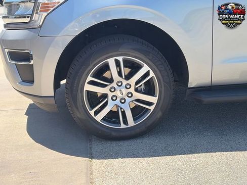 Used 2024 Ford Expedition Max Limited RWD image 27
