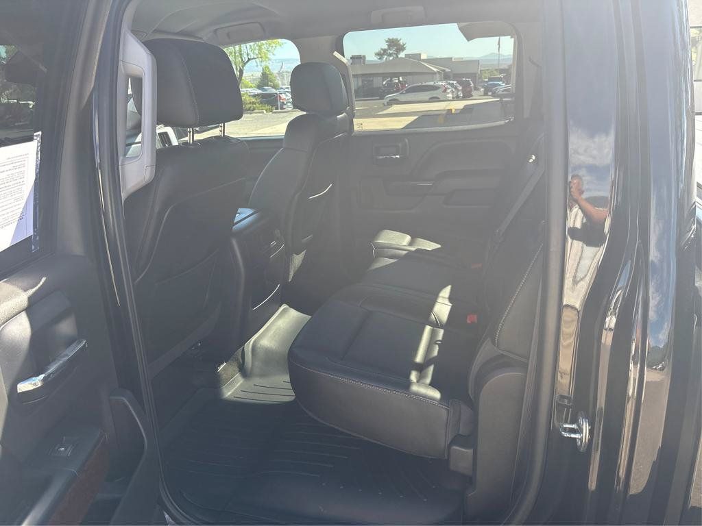 Used 2015 GMC Sierra 1500 SLT w/ SLT Crew Cab Value Package AWD/4WD image 10