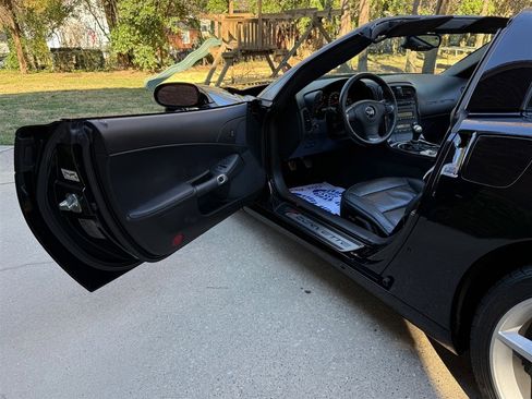 Used 2013 Chevrolet Corvette image 50