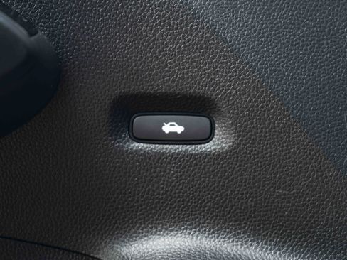 Used 2024 Honda Civic Touring image 39