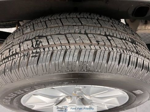 Used 2022 Chevrolet Silverado 1500 Custom image 14