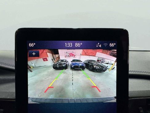 Used 2024 Ford Explorer Platinum w/ Technology Package AWD/4WD image 68