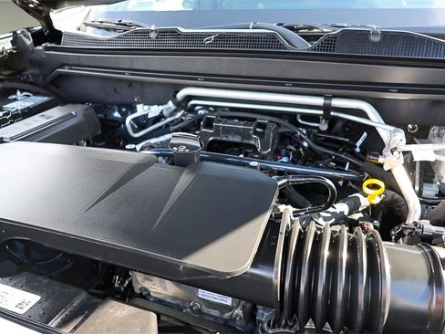 Used 2026 Chevrolet Colorado Z71 w/ Z71 Convenience Package 2 image 27