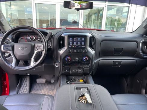 Used 2022 Chevrolet Silverado 1500 LT Trail Boss w/ LT Trail Boss Premium Package AWD/4WD image 11