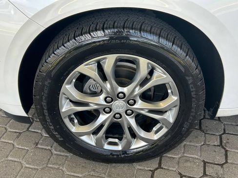Used 2020 Buick Enclave Avenir w/ Avenir Technology Package FWD image 19