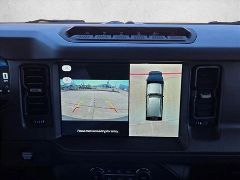 New 2026 Ford Bronco Badlands image 14