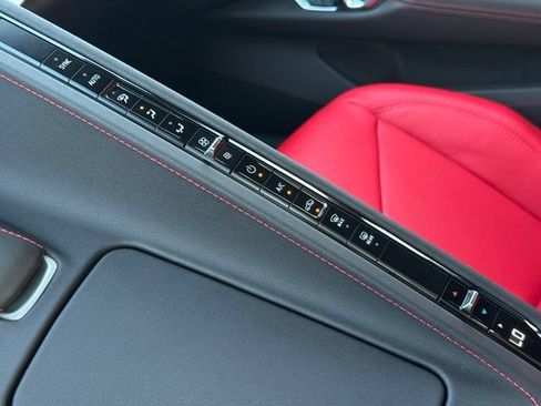 Used 2025 Chevrolet Corvette Stingray Convertible w/ Z51 Performance Package RWD image 16