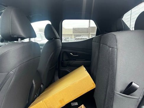 New 2025 Hyundai Santa Cruz SE image 15