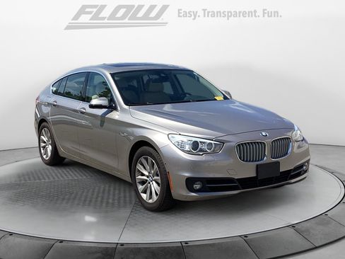 Used 2017 BMW 550i Gran Turismo xDrive image 1