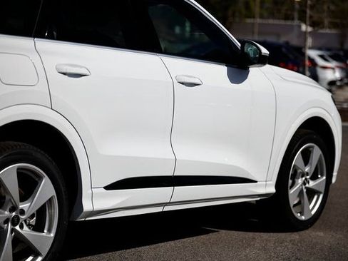 New 2025 Audi Q5 Premium Plus AWD/4WD image 8