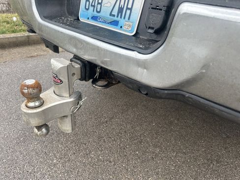 Used 2019 RAM 3500 Laramie image 17