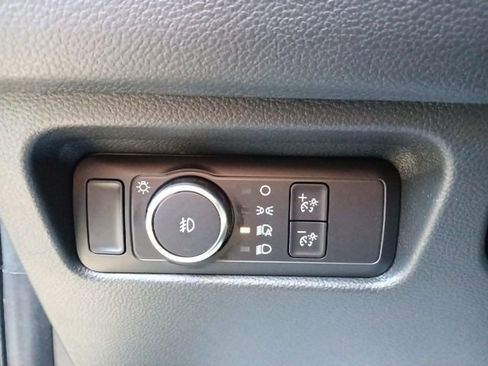 Used 2024 Ford Ranger XL image 17