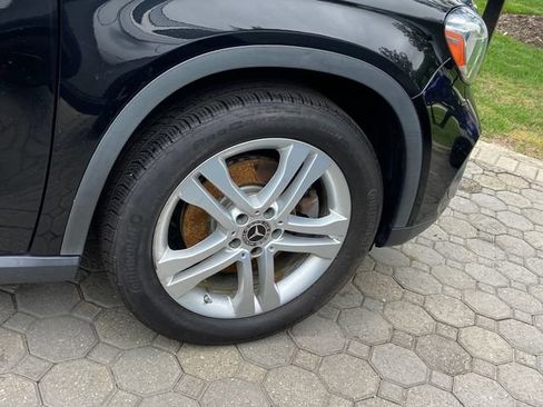 Used 2020 Mercedes-Benz GLA 250 4MATIC image 9