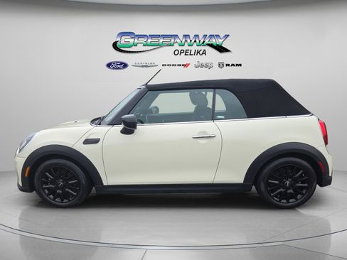 Used 2023 MINI Cooper Convertible image 4