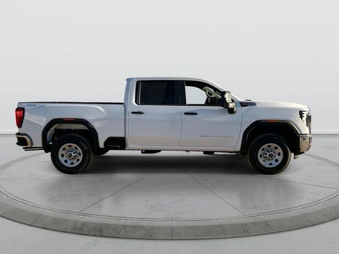 New 2026 GMC Sierra 2500 Pro w/ Convenience Package AWD/4WD image 9