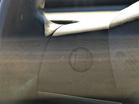 Used 2019 Tesla Model 3 Standard Range Plus image 24