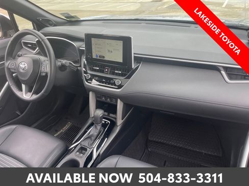 Used 2024 Toyota Corolla Cross AWD Hybrid w/ Convenience Package image 15