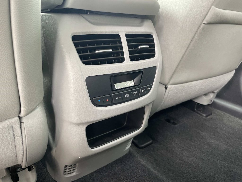 Used 2016 Acura MDX FWD image 12