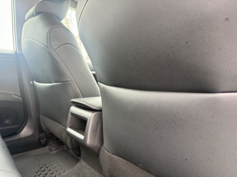 Used 2022 Toyota Camry SE image 36