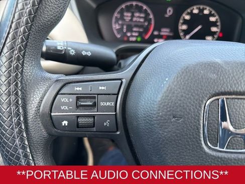 Used 2023 Honda HR-V LX image 13