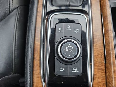 Used 2021 Nissan Armada SL w/ Captain's Chairs Package image 27