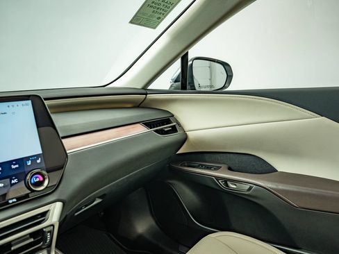 Certified 2023 Lexus RX 350 Premium w/ Accessory Package AWD/4WD image 29