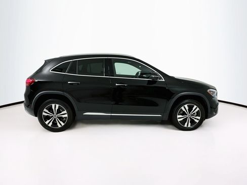 Certified 2025 Mercedes-Benz GLA 250 image 9