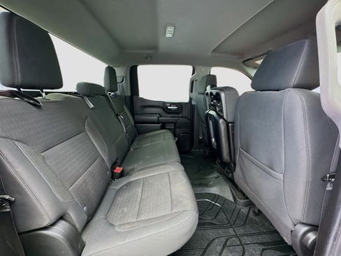 Used 2020 Chevrolet Silverado 1500 LT w/ LT Value Package AWD/4WD image 18
