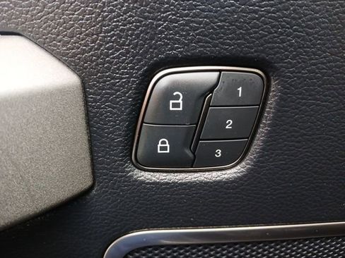 Used 2020 Ford F150 Raptor w/ Equipment Group 802A Luxury image 52