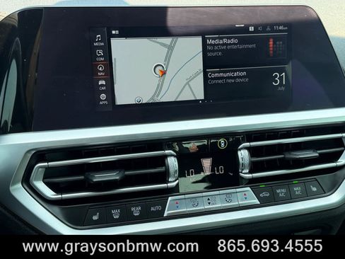 Used 2021 BMW 330i Sedan w/ M Sport Package RWD image 27