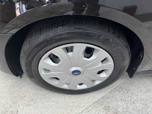 Used 2022 Ford Transit Connect XL FWD image 9