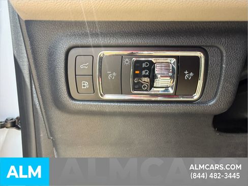 Used 2025 Lincoln Corsair Grand Touring AWD/4WD image 22