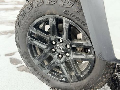 Certified 2023 Chevrolet Colorado Trail Boss w/ Advanced Trailering Package image 25