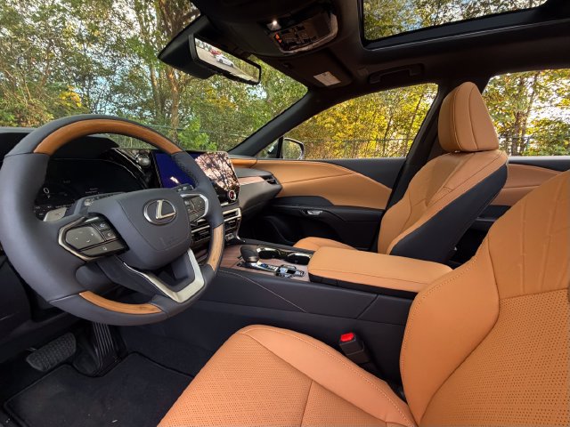 New 2026 Lexus RX 350 w/ Convenience Package AWD/4WD image 24