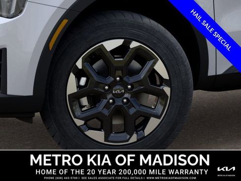 New 2026 Kia Sorento S AWD/4WD image 9